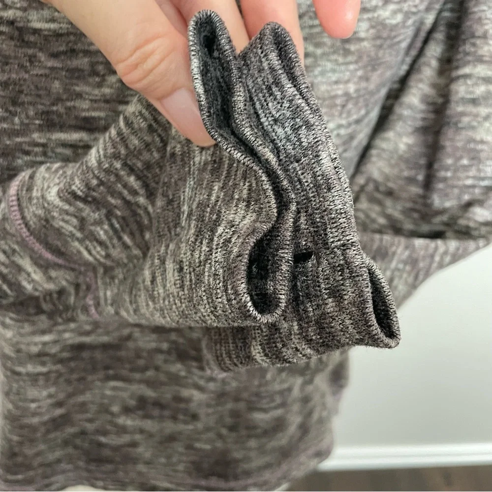 Athleta Sweater Top Thumbholes High Low Hem Lightweight Space Dyed Purple Grey